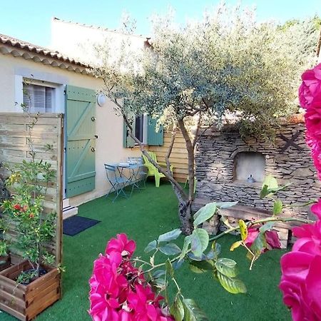 Gite De L'Olivier, Classe, Climatise, Jardin Avec Parking Gratuit Devant Le Logement Et A 5 Minutes Du Centre-Ville A Pied Л'Иль-сюр-ла-Сорг Экстерьер фото
